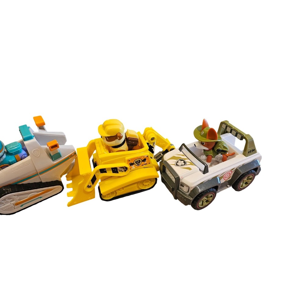 Paw Patrol Ultimate Rescue Vehicle and Figure Lot Chase Marshall Skye Rocky 16pc - Picture 7 of 10